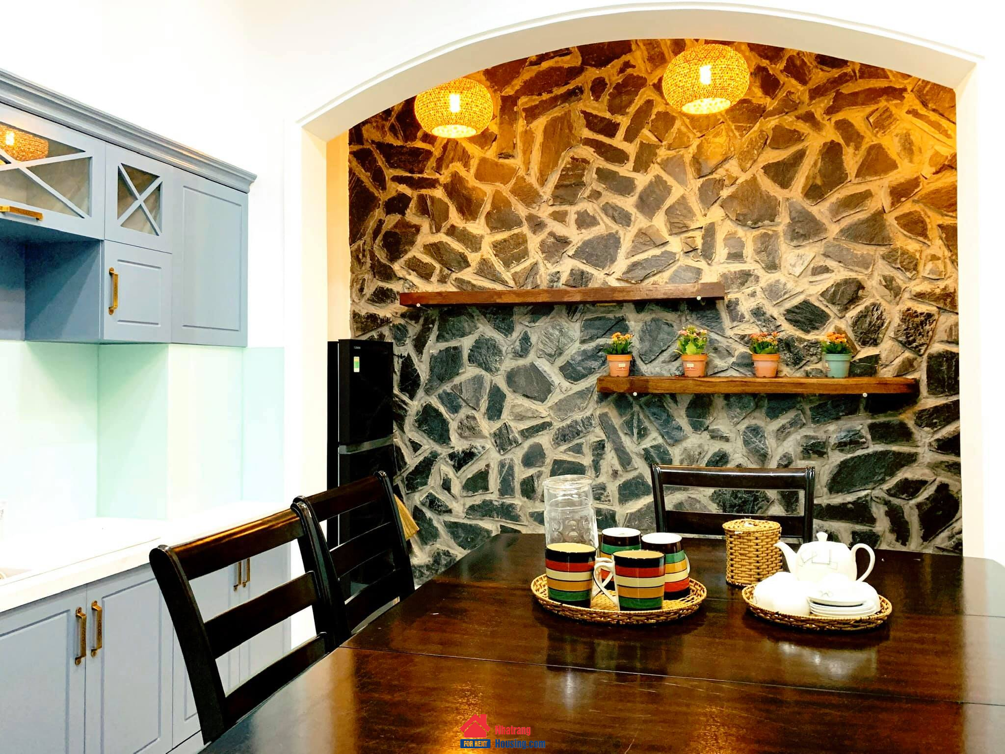 Nice house for rent in Vinh Nguyen ward, south of Nha Trang.| 3 bedrooms | 18 million.